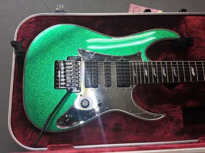 Ibanez UV777P tBjbV
