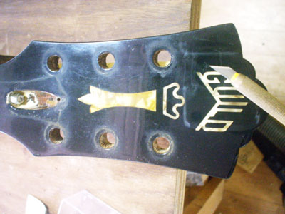 guild guitar head
