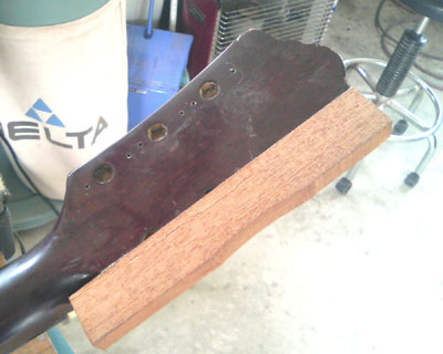 guild guitar head
